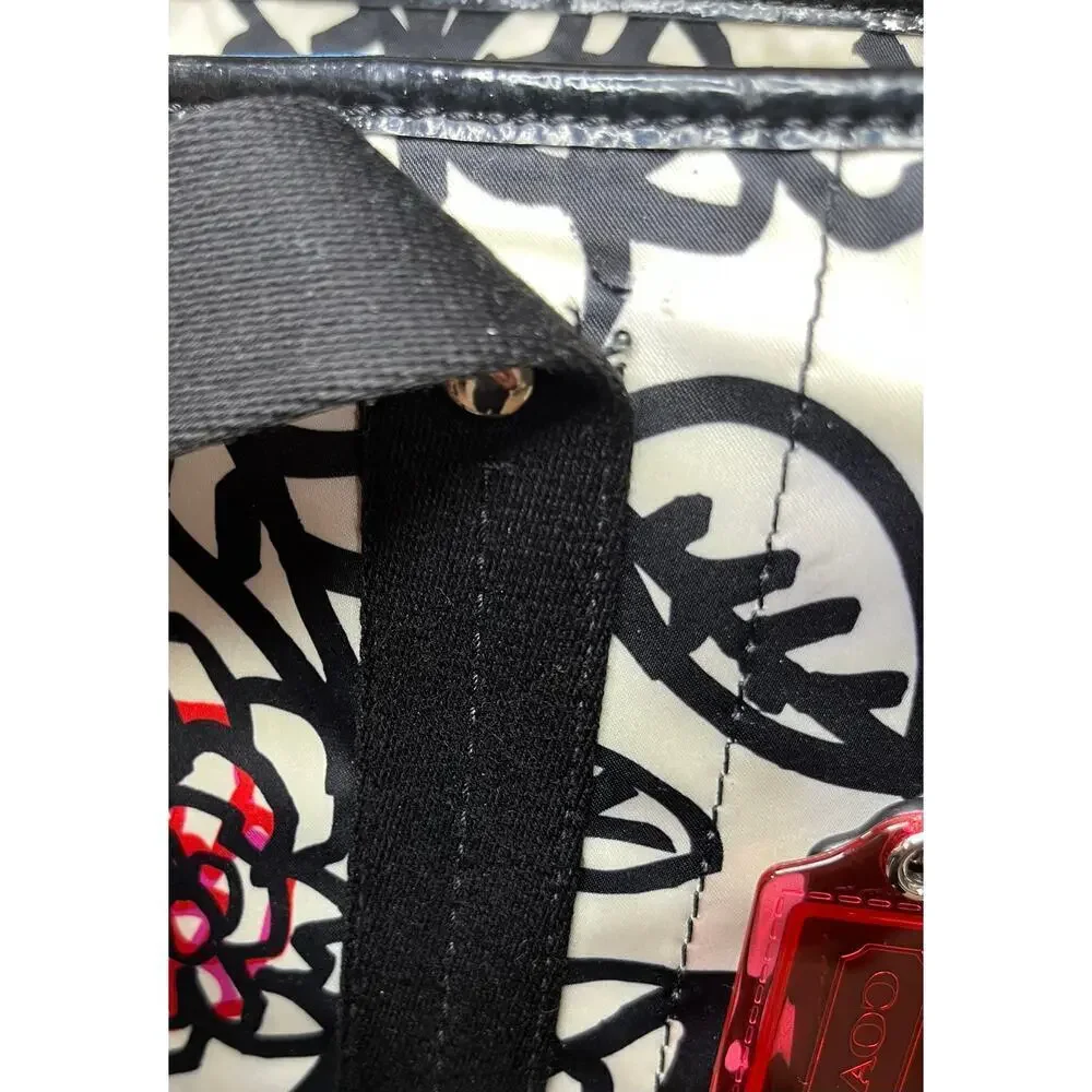 Coach F16583 Poppy Daisy Floral Graffiti Tote Bag